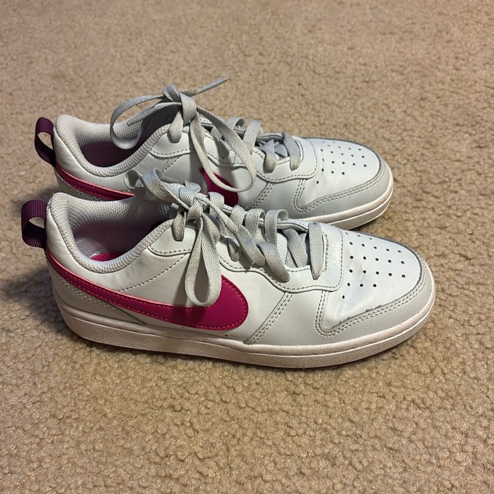 nike sneakers